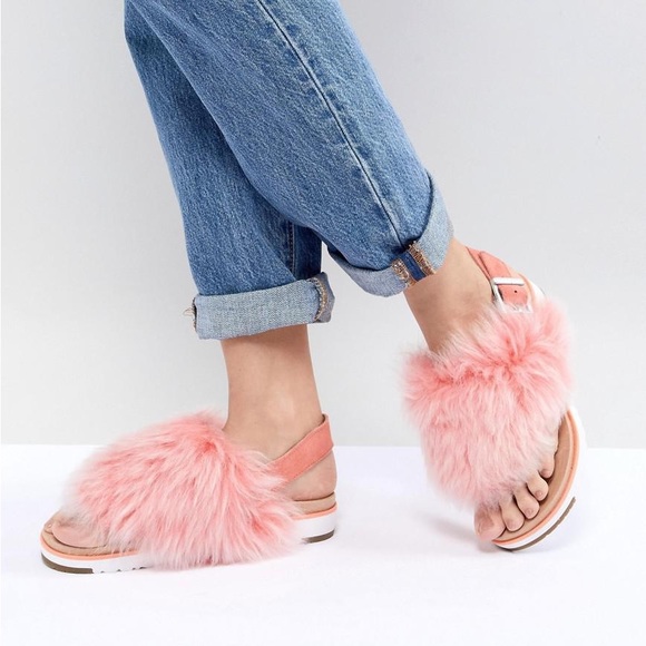 UGG Holly Sheepskin Sandal - Picture 10 of 12
